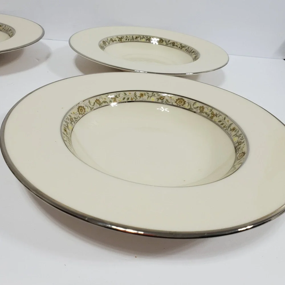 Lenox Springdale Rimmed Soup Bowls Set of 4 Ivory Platinum Trim Floral Pattern